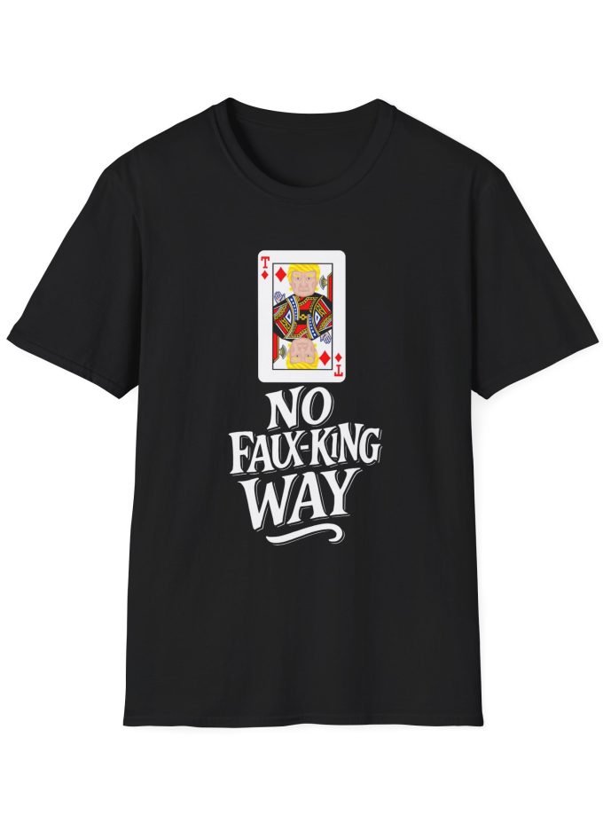 King’ Card Graphic Tee - Unisex Softstyle